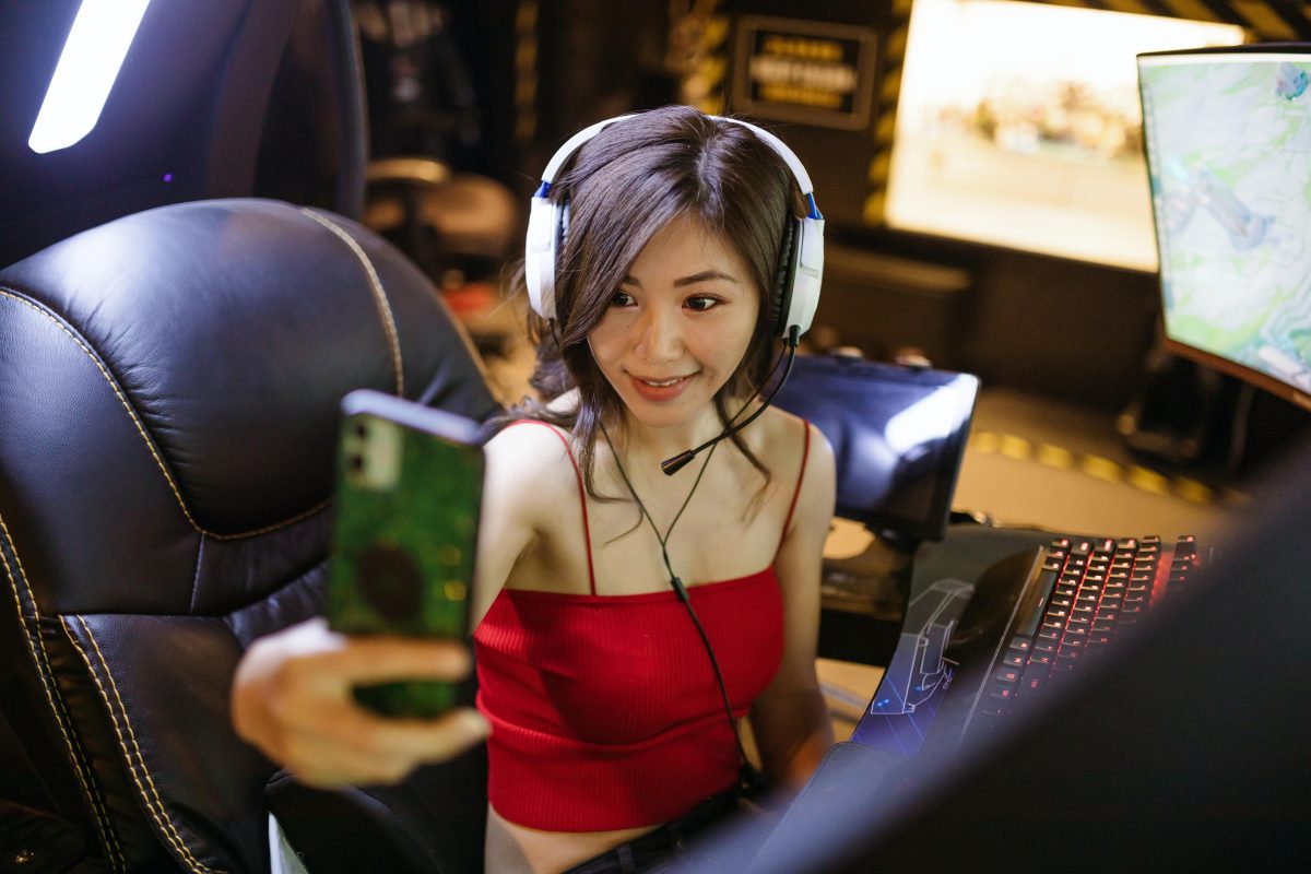 Streamers mujer - como crear una agencia de streamers